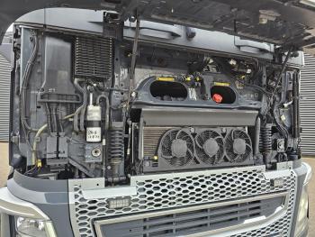 FH 540 8x4 / RETARDER / I PARK COOL / 90T